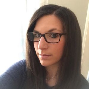 Meet your Posher, Mara